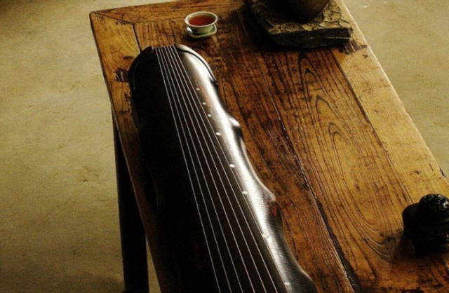 南宁市古琴蕴含的传统文化，一把古琴制备出来要两年的时间
